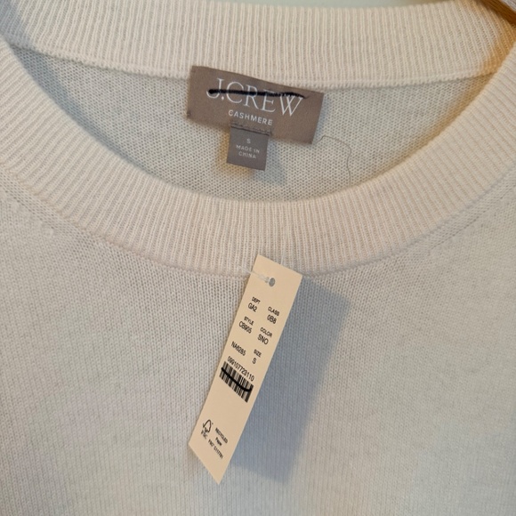 NWT J.Crew Ivory (snow) Cashmere relaxed crewneck sweater SZ S - Picture 4 of 6